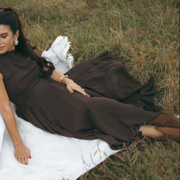 Reformation Maven Dress - Petite 2P - Picture 6 of 6